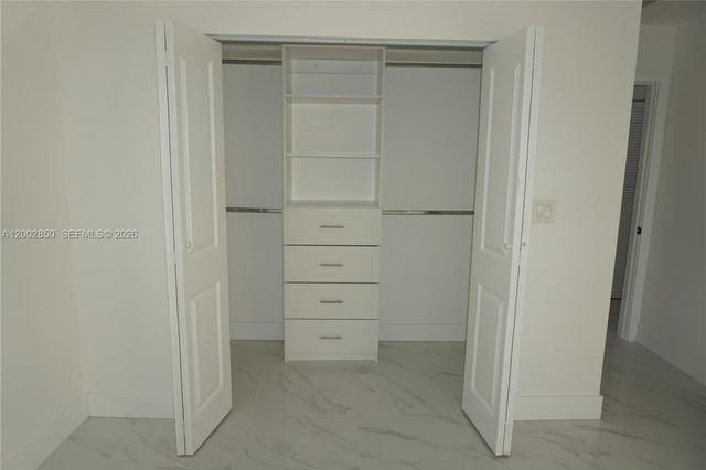 15614 SW 110th Ter, Miami, FL 33196