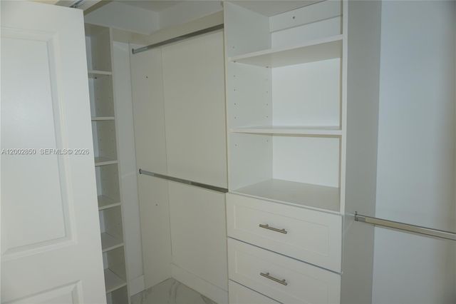 15614 SW 110th Ter, Miami, FL 33196