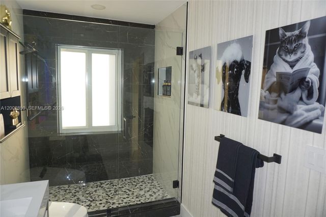 15614 SW 110th Ter, Miami, FL 33196