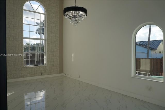 15614 SW 110th Ter, Miami, FL 33196