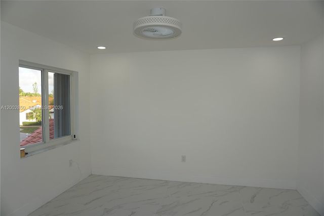 15614 SW 110th Ter, Miami, FL 33196