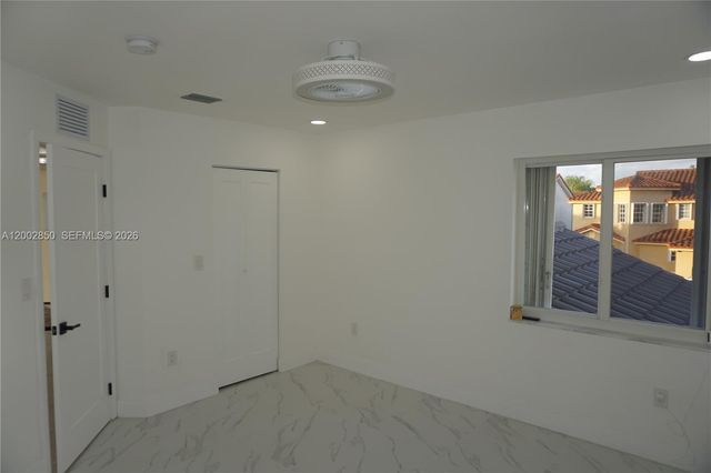 15614 SW 110th Ter, Miami, FL 33196