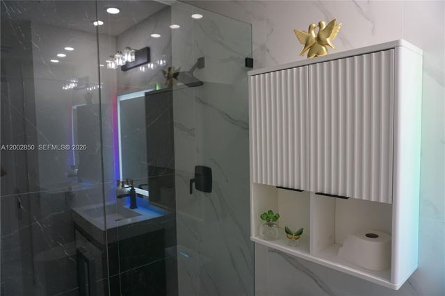 15614 SW 110th Ter, Miami, FL 33196