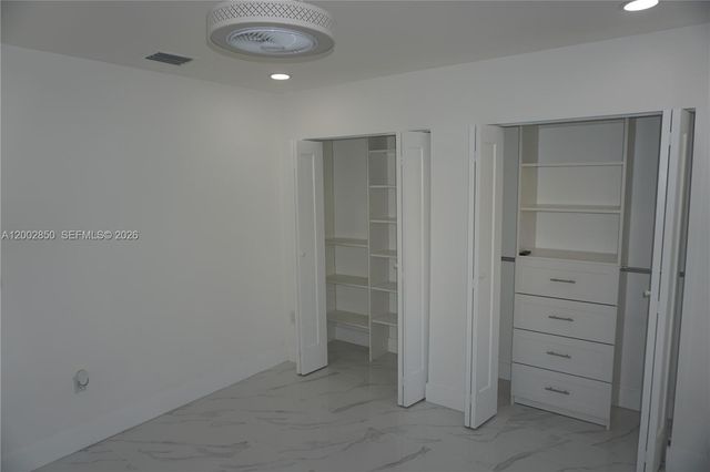 15614 SW 110th Ter, Miami, FL 33196