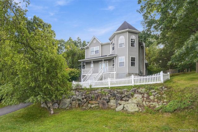 16 Cambridge Circle, Monroe, NY 10950