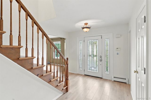 16 Cambridge Circle, Monroe, NY 10950