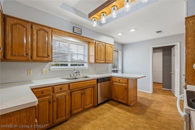 2702 Rambo Circle, Lavaca, AR 72941