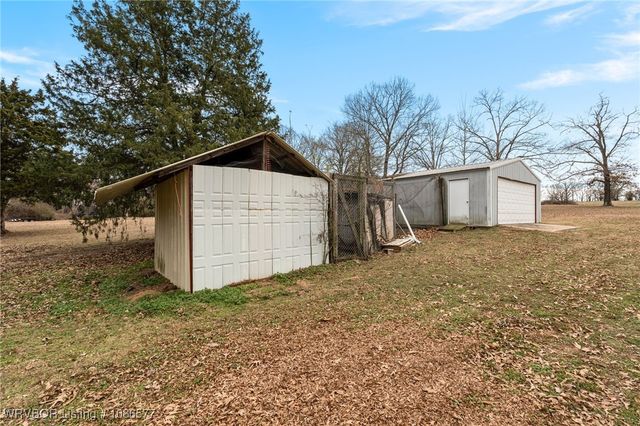 2702 Rambo Circle, Lavaca, AR 72941