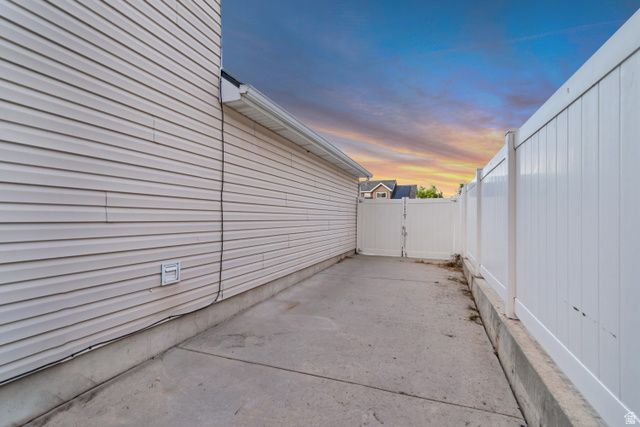 14088 S CORAL DAWN LN, Herriman, UT 84096