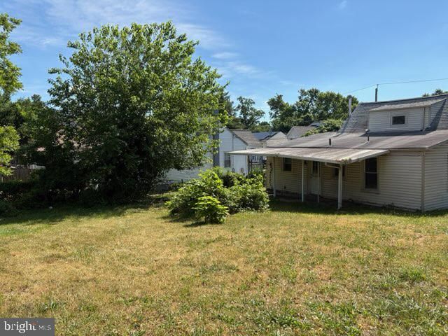 725 MENTOR AVE, Capitol Heights, MD 20743