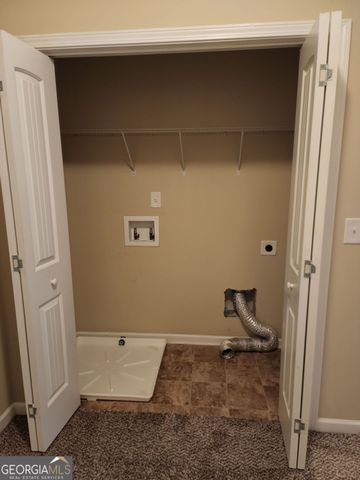 628 Oakside Place, Acworth, GA 30102