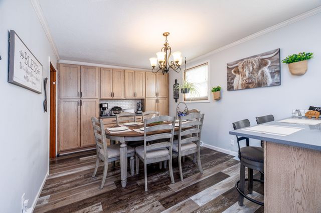 315 W Railroad Street, Kentland, IN 47951