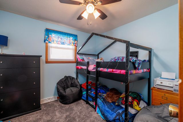 315 W Railroad Street, Kentland, IN 47951