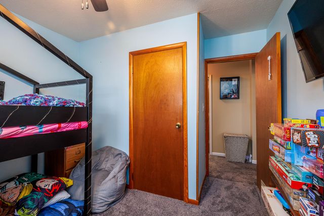 315 W Railroad Street, Kentland, IN 47951