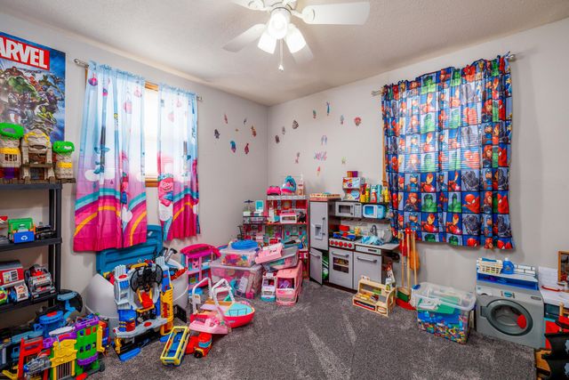 315 W Railroad Street, Kentland, IN 47951