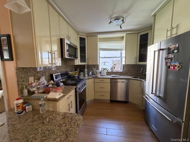102-21 63rd Road B16, Forest Hills, NY 11375