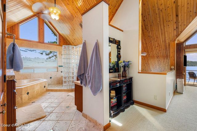 1750 W Valhalla Rd, Coeur D'alene, ID 83814