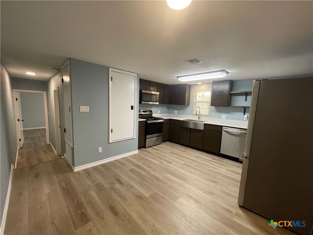 365 Forshage Boulevard, Seguin, TX 78155