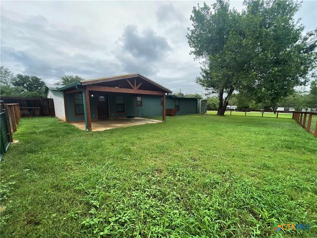 365 Forshage Boulevard, Seguin, TX 78155