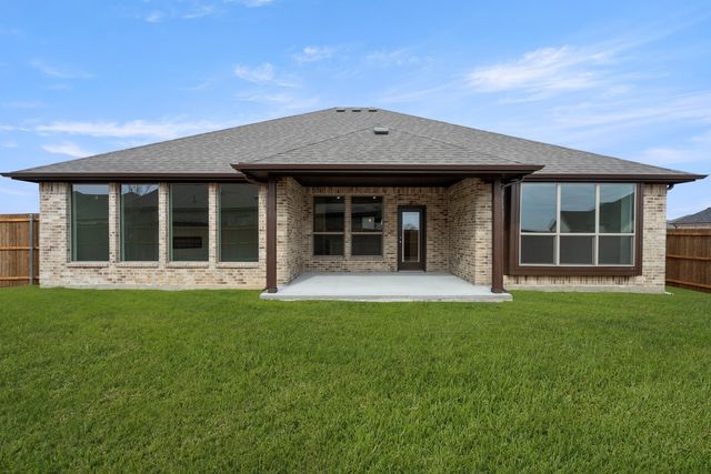 1813 Golden Meadow Court, Cleburne, TX 76033
