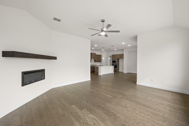 1813 Golden Meadow Court, Cleburne, TX 76033