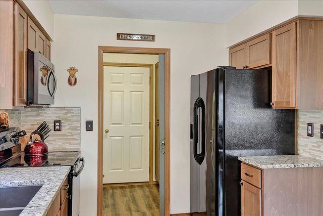 306 S Calvin Ln, Spokane Valley, WA 99216