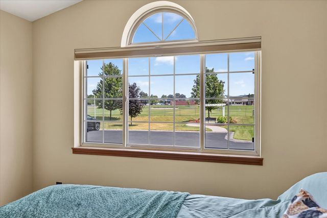 306 S Calvin Ln, Spokane Valley, WA 99216