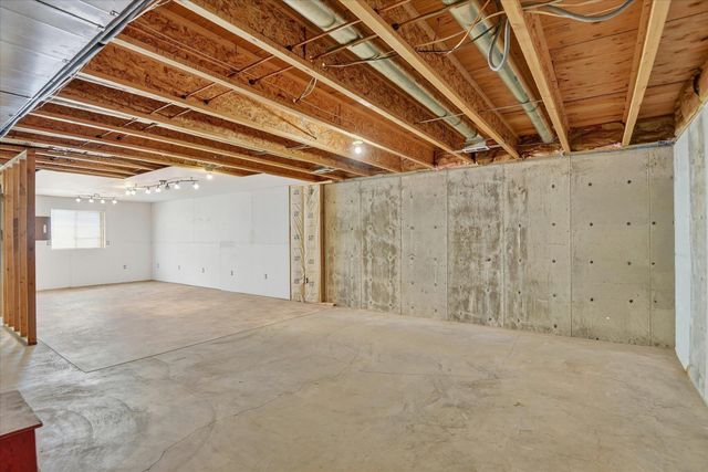 306 S Calvin Ln, Spokane Valley, WA 99216