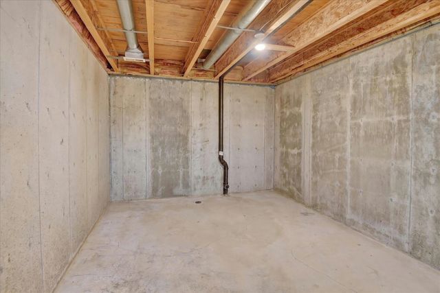 306 S Calvin Ln, Spokane Valley, WA 99216