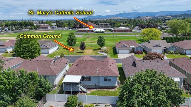 306 S Calvin Ln, Spokane Valley, WA 99216