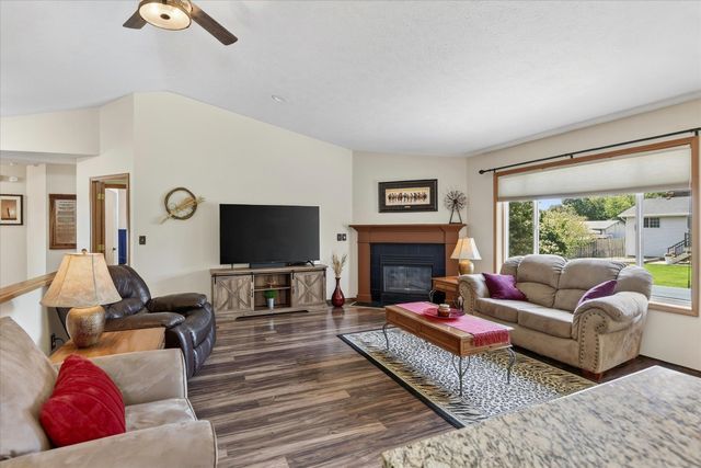 306 S Calvin Ln, Spokane Valley, WA 99216