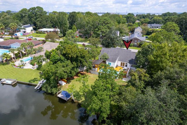 957 Travers Drive, Charleston, SC 29412