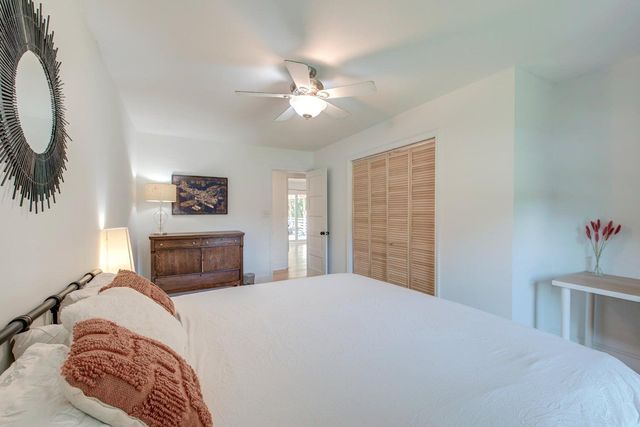 957 Travers Drive, Charleston, SC 29412