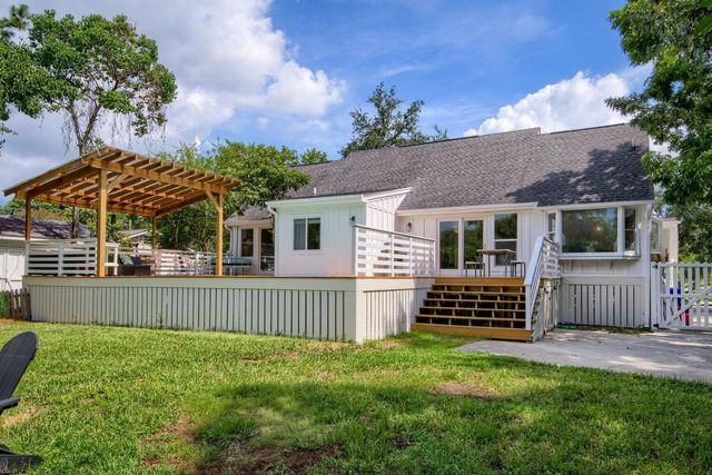 957 Travers Drive, Charleston, SC 29412