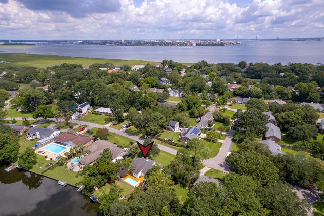 957 Travers Drive, Charleston, SC 29412