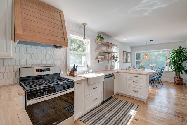 957 Travers Drive, Charleston, SC 29412