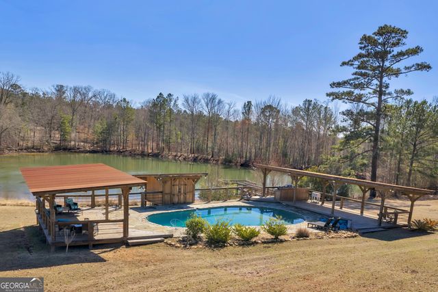 407 J R Sims Road, Irwinton, GA 31042