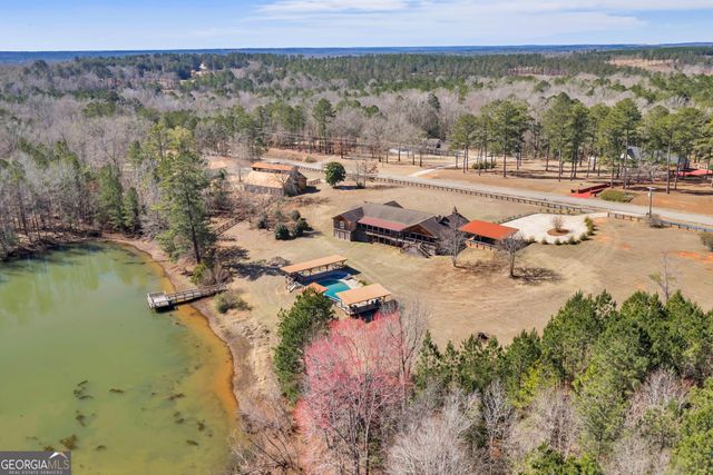 407 J R Sims Road, Irwinton, GA 31042