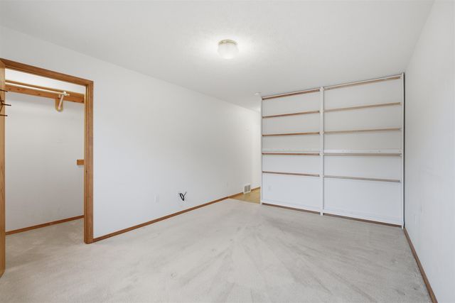 1948 S Century Ln, Veradale, WA 99037