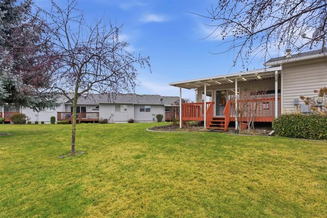 1948 S Century Ln, Veradale, WA 99037