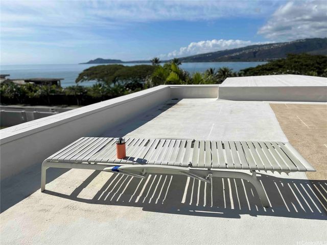 532 Portlock Road, Honolulu, HI 96825