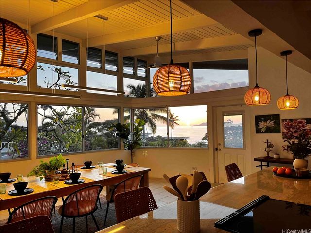 532 Portlock Road, Honolulu, HI 96825