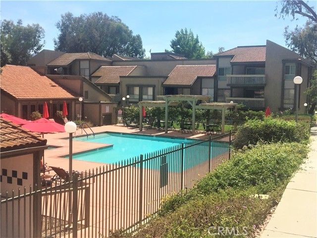 290 Sequoia Court, Thousand Oaks, CA 91360