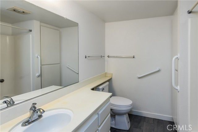 290 Sequoia Court, Thousand Oaks, CA 91360