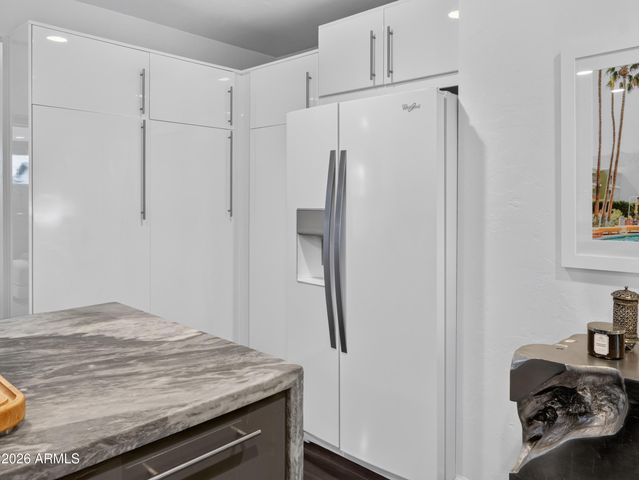 8002 E HUBBELL Street, Scottsdale, AZ 85257