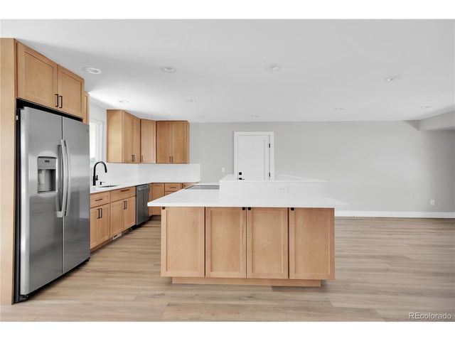 9204 W Colorado Ave, Lakewood, CO 80232