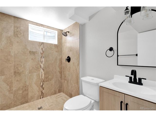 9204 W Colorado Ave, Lakewood, CO 80232