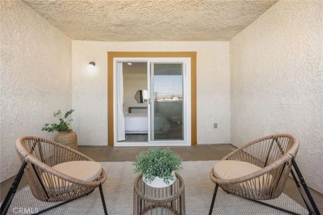 12141 Centralia 206, Lakewood, CA 90715