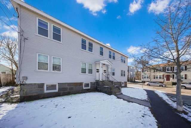 25 Fifth Ave 3, Quincy, MA 02169