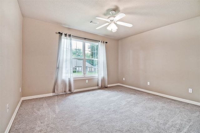 3130 Amberwood Street, Springdale, AR 72762